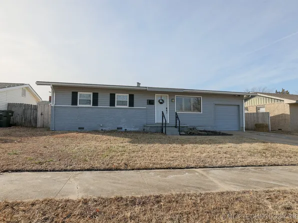 111 Granada Dr, Mannford, OK 74044