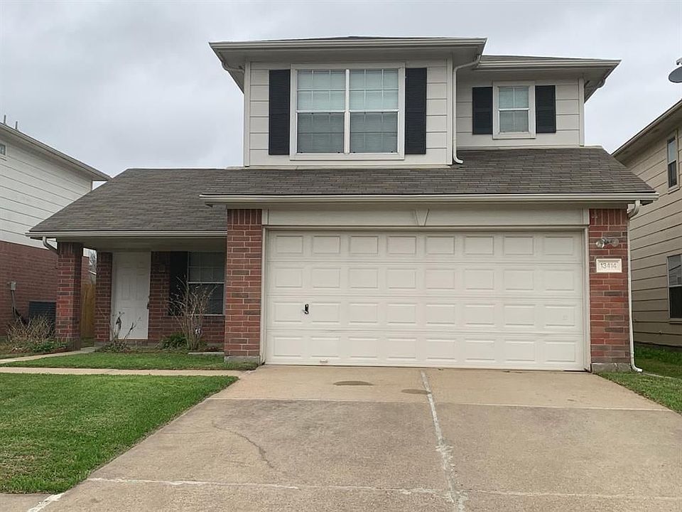 1st image of 13414 Venice Villa Ln