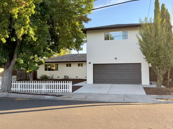 2625 Neotomas Avenue, Santa Rosa, CA 95405