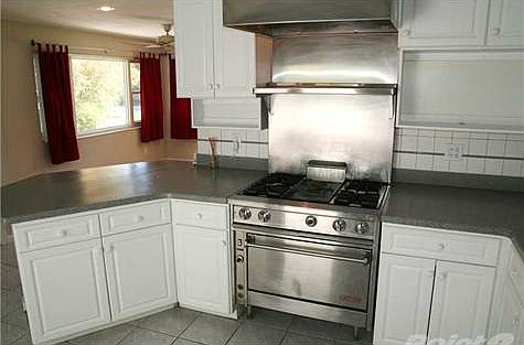 5th image of 4519 Parnell Dr