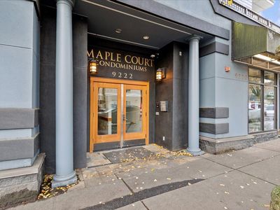 9222 Roosevelt Way NE APT 302, Seattle, WA, 98115