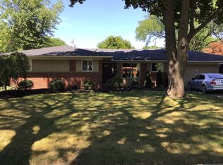 34318 Munger Dr, Livonia, MI 48154