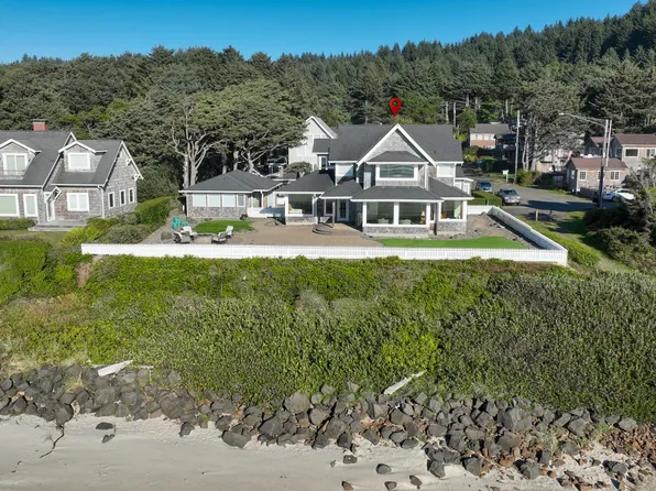 286 Kenai St, Cannon Beach, OR 97110