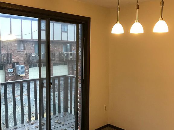 5th image of 835 Pittsburgh McKeesport Blvd #835