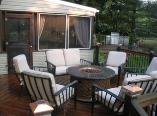 2433 Dickens Dr, Pennsauken, NJ 08109