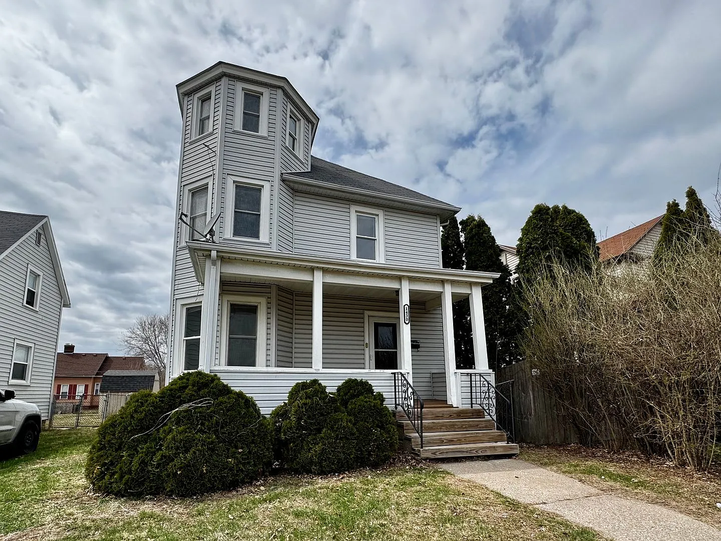 1430 36th St photo 1