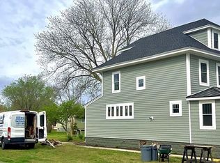 6258 Clark St, Chincoteague Island, VA 23336