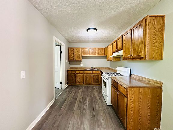 5th image of 3548 Kruger Rd
