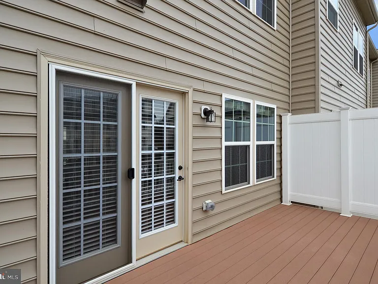 3650 Wright Ter NE — Photo 12