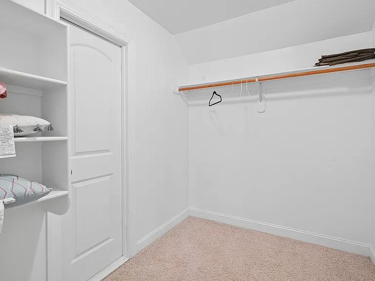 2517 Brookville Dr #A — Photo 20