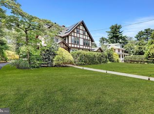 51 N Evergreen Ave, Woodbury, NJ 08096