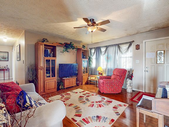 5th image of 9345 Shenandoah Dr