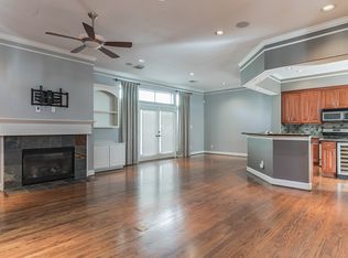 414 Fowler St, Houston, TX 77007