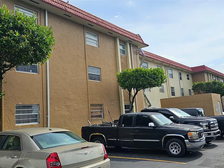 4655 Palm Ave — Photo 16