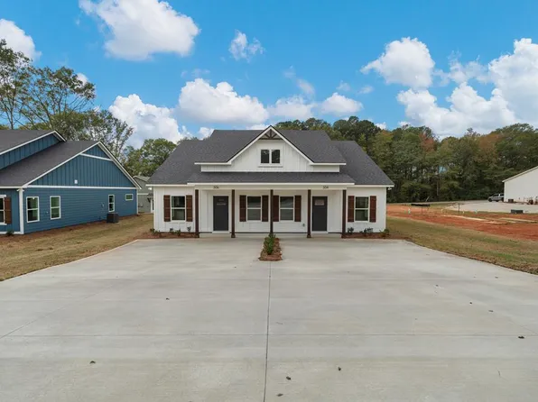 304 Burns Ave, Pine Mountain, GA 31822