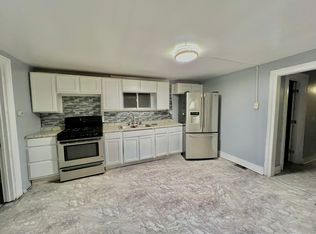 15 Oneida St, Buffalo, NY 14206
