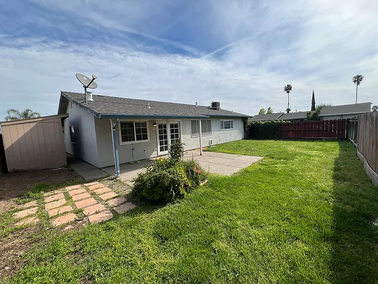 838 El Dorado St — Photo 34