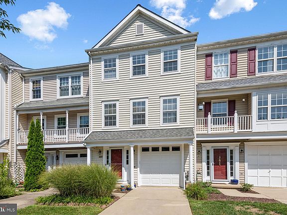 2nd image of 1405 Anna Marie Ct