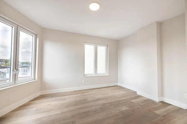 Rented by Brooklyn Group | media 4