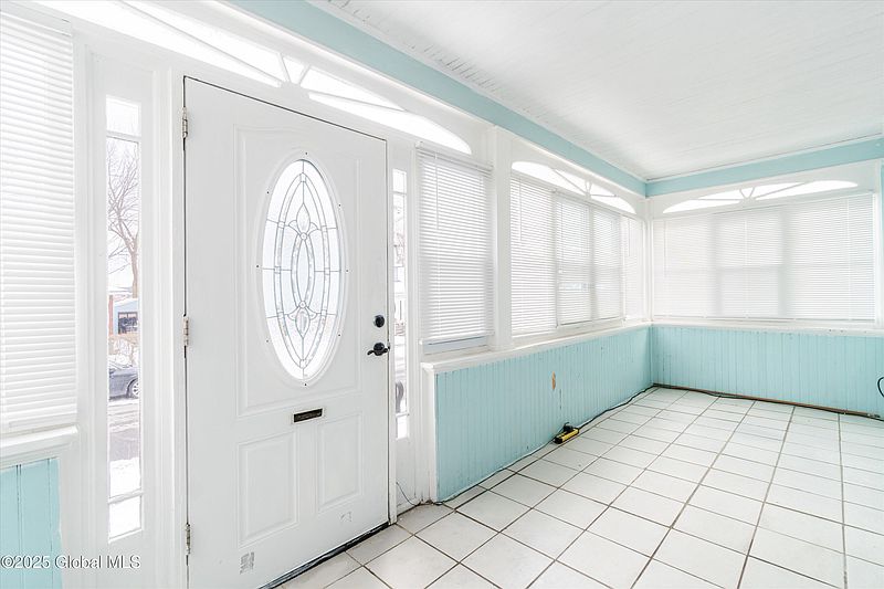 3rd image of 49 Grandview Terrace