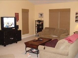 2143 Bobwhite Ln, Hartsville, SC 29550