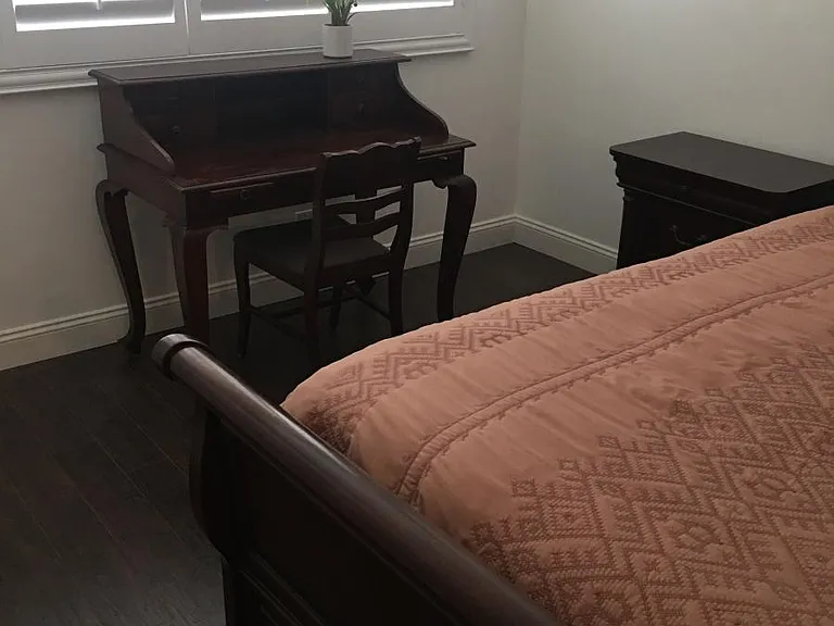 221 W Buckthorn St #22 — Photo 10
