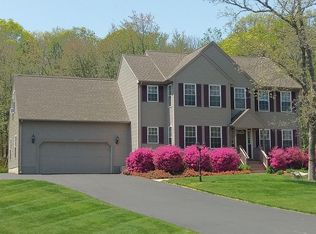 30 Evergreen Ct, South Kingstown, RI 02879