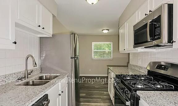 5th image of 11355 Birmingham Ct