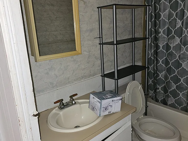 Real Ln — Photo 7