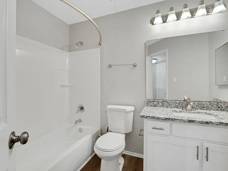 The Randolph- 1 Bed, 1 Bath