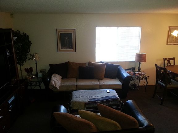 5th image of 9827 Cedar St APT A