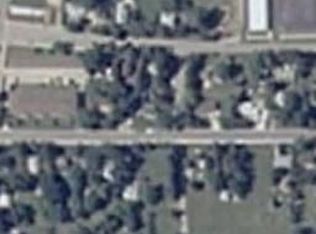 236 Broadway St SE, Isanti, MN 55040