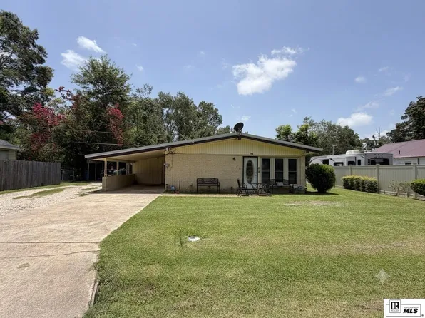 207 College St, Delhi, LA 71232