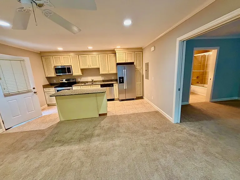217 Cordillo Pkwy #C7 — Photo 8