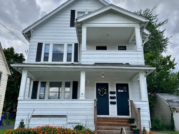 10 Court Park #1, West Hartford, CT 06119