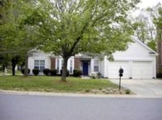 8520 Egerton Dr, Charlotte, NC 28277