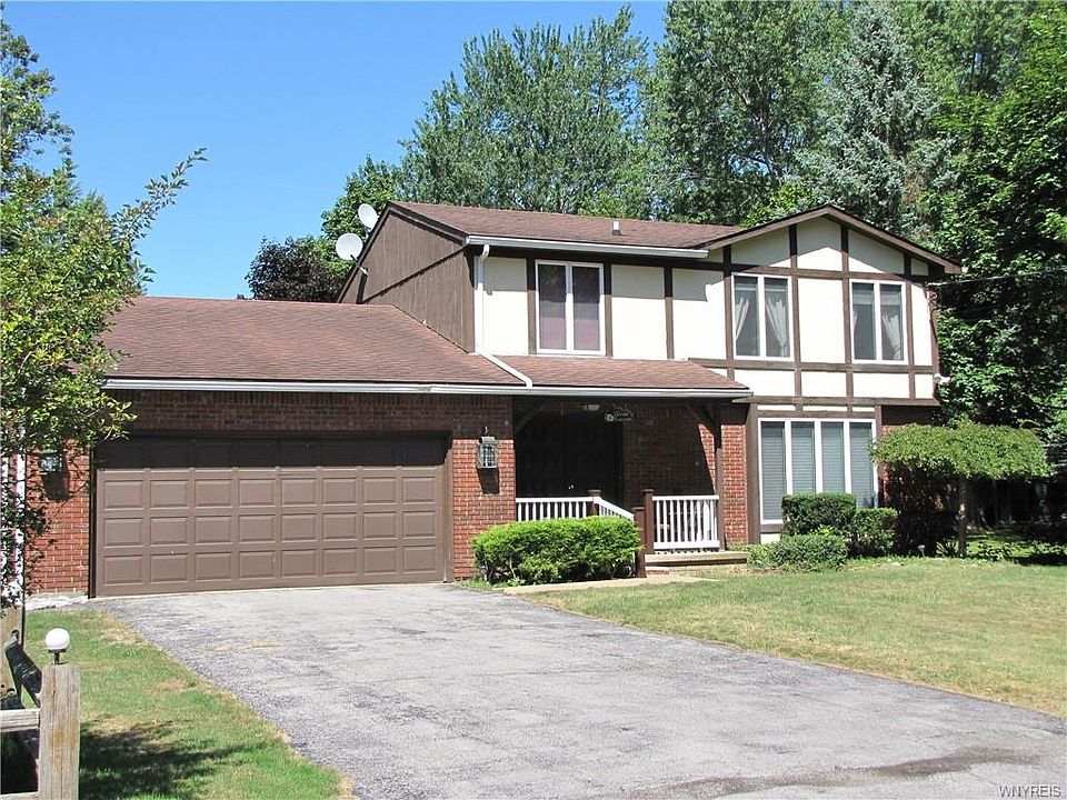 1st image of 38 Woodview Ct