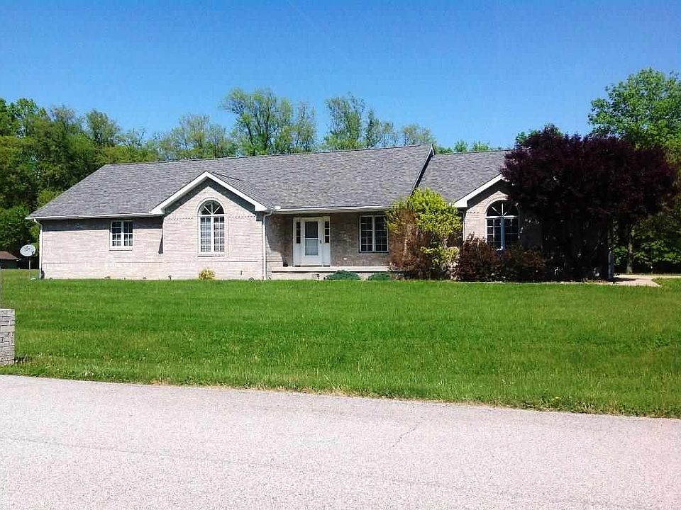 1st image of 100 Ashwood Ct