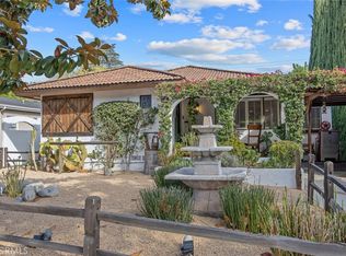 10441 Bloomfield St, North Hollywood, CA 91602