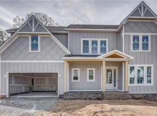 3743 Waverton Dr, Midlothian, VA 23112