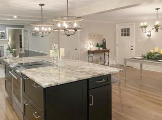 41 Brook Rd, Falmouth, ME 04105