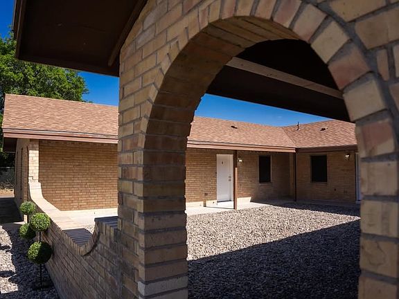 2nd image of 1802 Norma Ln #4