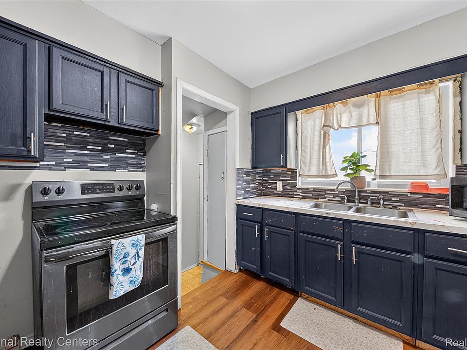 16725 Sunderland Rd, photo 15