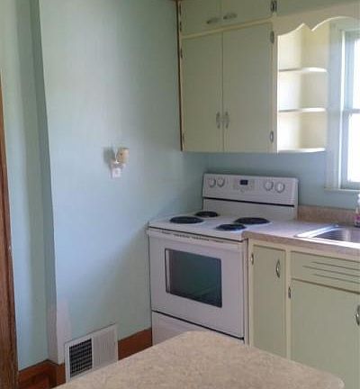 5th image of 1116 E Dayton St