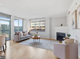 851 N Glebe Rd APT 711, Arlington, VA 22203