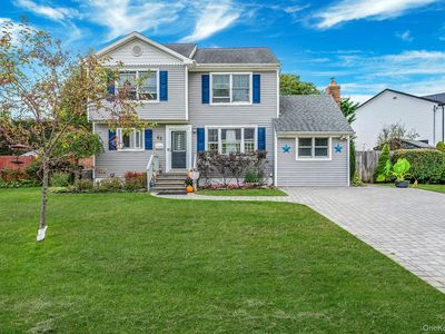 63 Sherwood Drive, East Islip, NY, 11730