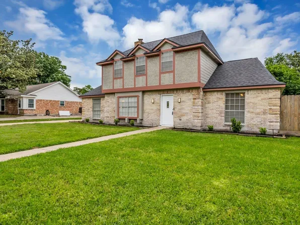 8910 Pine Shores Dr, Humble, TX 77346
