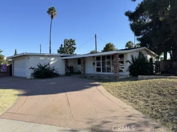 4904 N Banewell Ave, Covina, CA 91722