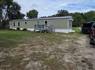 7136 Lee Ave, Wade, NC 28395