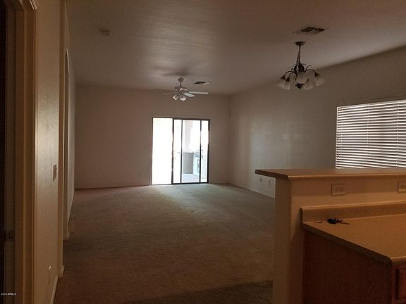2nd image of 2518 W Woburn Ln